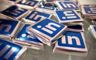 How Can I Filter Messages to Different Audiences on LinkedIn?